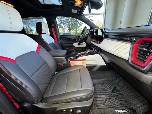 2023 GMC Canyon 4WD Crew Cab Short Box AT4X