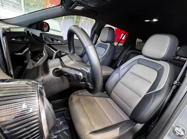 2025 Chevrolet Equinox FWD LT