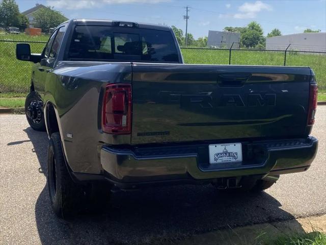 2026 Ram 3500 Big Horn Crew Cab 4x4 8' Box