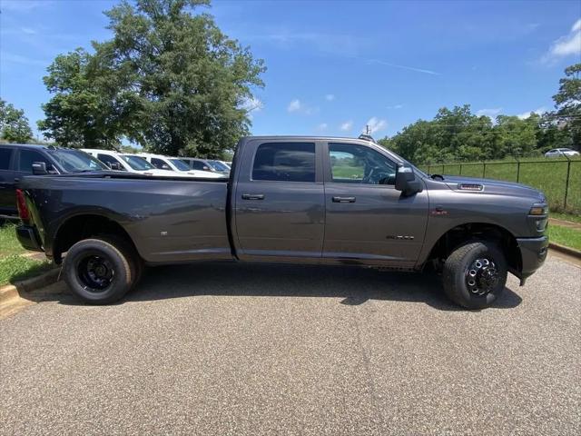 2026 Ram 3500 Big Horn Crew Cab 4x4 8' Box