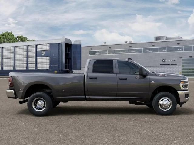 2026 Ram 3500 Tradesman Crew Cab 4x4 8' Box