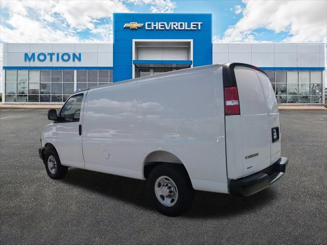 2025 Chevrolet Express Cargo Van RWD 2500 Regular Wheelbase WT
