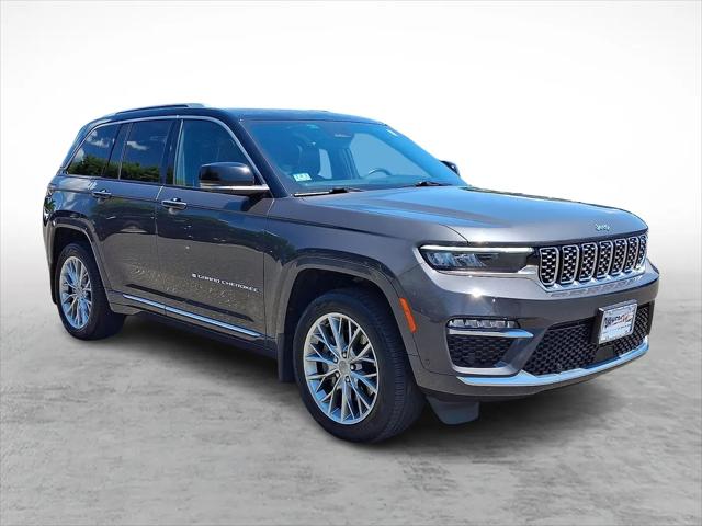 2023 Jeep Grand Cherokee Summit