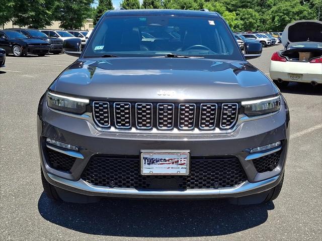 2023 Jeep Grand Cherokee Summit