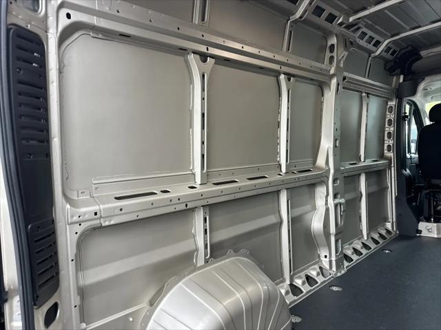 2026 Ram ProMaster 2500 Cargo Van SLT High Roof 159 WB