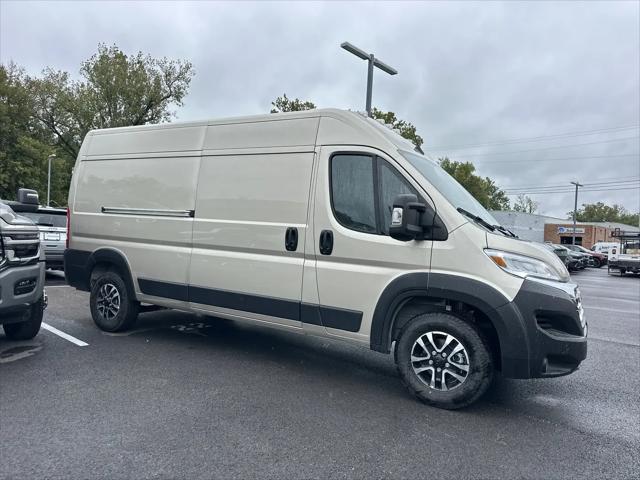 2026 Ram ProMaster 2500 Cargo Van SLT High Roof 159 WB