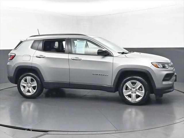 2022 Jeep Compass Latitude 4x4