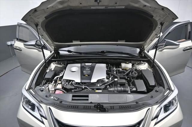 2019 Lexus ES 300h ES 300h