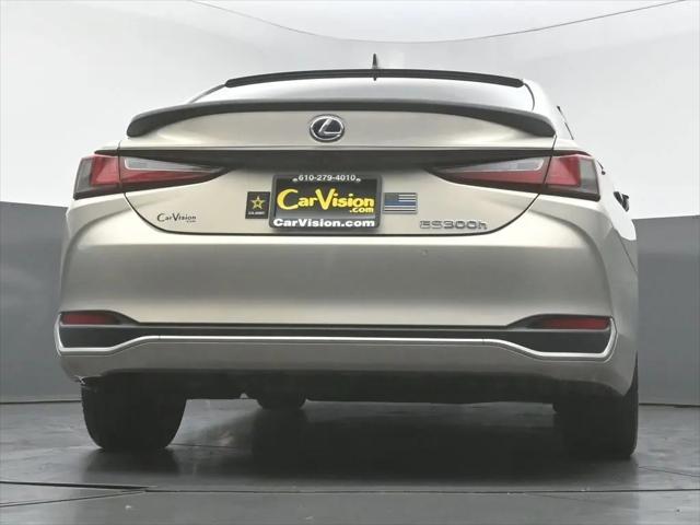 2019 Lexus ES 300h ES 300h