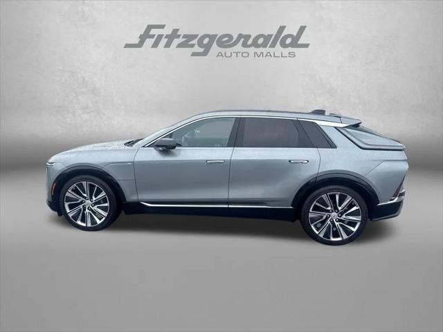2025 Cadillac iQ Luxury 3 RWD