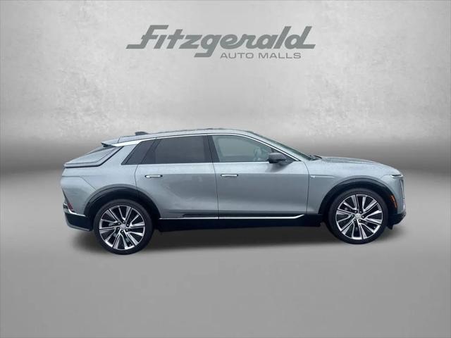 2025 Cadillac iQ Luxury 3 RWD