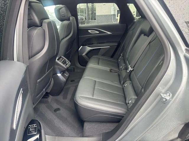 2025 Cadillac iQ Luxury 3 RWD