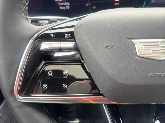 2025 Cadillac iQ Luxury 3 RWD