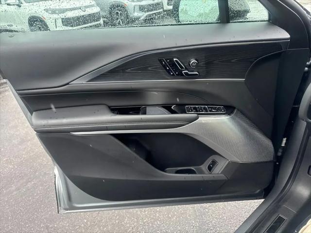 2025 Cadillac iQ Luxury 3 RWD