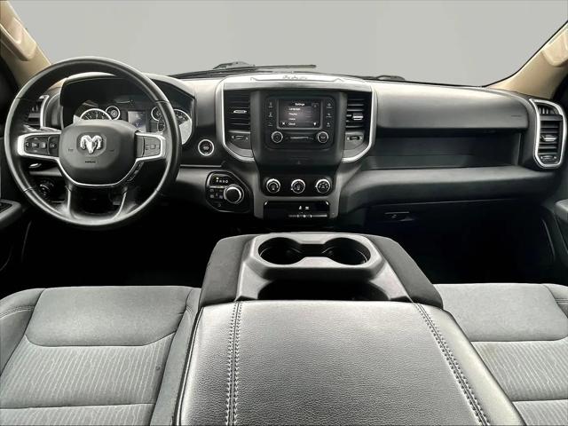2020 Ram 1500 Big Horn Crew Cab 4x4 5'7" Box