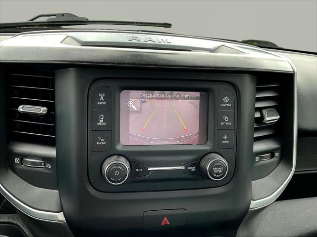 2020 Ram 1500 Big Horn Crew Cab 4x4 5'7" Box