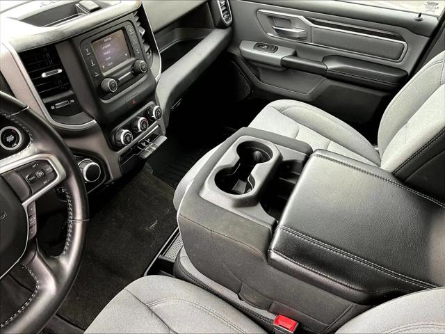 2020 Ram 1500 Big Horn Crew Cab 4x4 5'7" Box