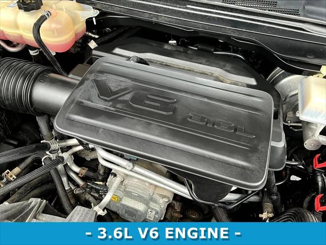 2020 Ram 1500 Big Horn Crew Cab 4x4 5'7" Box