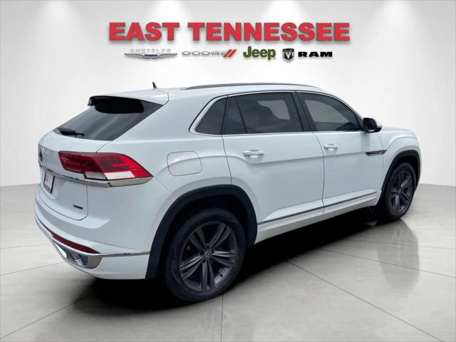 2022 Volkswagen Atlas Cross Sport 2.0T SEL R-Line