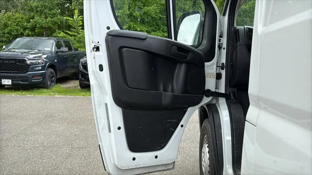2026 Ram ProMaster 2500 Cargo Van Tradesman High Roof 159" WB w/Pass Seat
