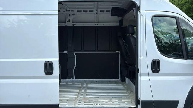 2026 Ram ProMaster 2500 Cargo Van Tradesman High Roof 159" WB w/Pass Seat