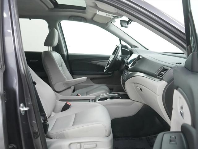 2021 Honda Pilot AWD Black Edition