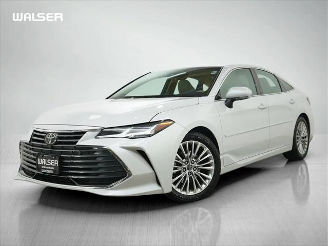 2020 Toyota Avalon Limited for sale in Burnsville, MN