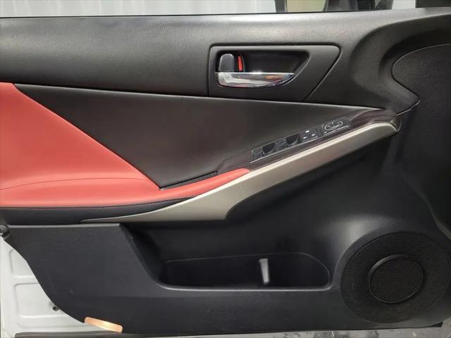 2015 Lexus IS 250 Crafted Line