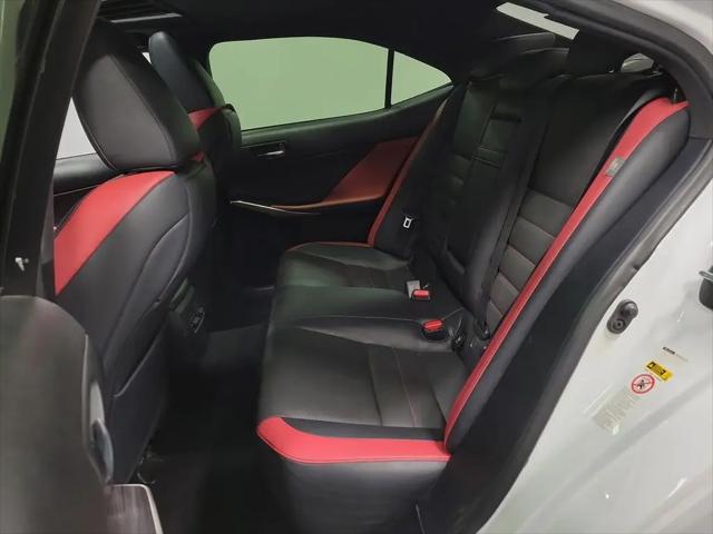 2015 Lexus IS 250 Crafted Line