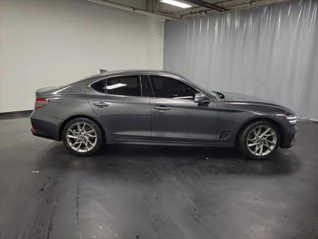 2022 Genesis G70 2.0T AWD