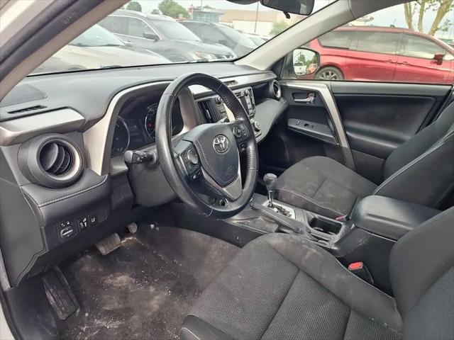 2017 Toyota RAV4 Hybrid XLE