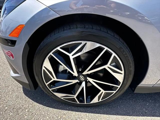 2023 Hyundai IONIQ 6 Limited