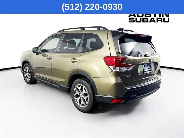 2024 Subaru Forester Premium