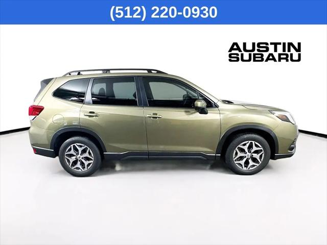 2024 Subaru Forester Premium