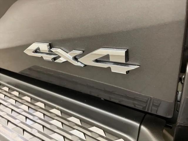 2022 Ram 2500 Tradesman Crew Cab 4x4 6'4" Box