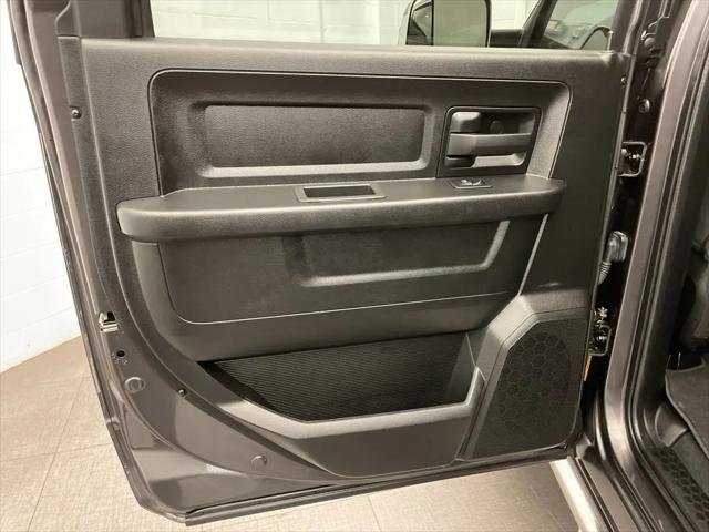2022 Ram 2500 Tradesman Crew Cab 4x4 6'4" Box