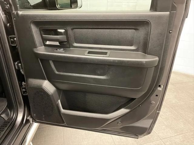 2022 Ram 2500 Tradesman Crew Cab 4x4 6'4" Box