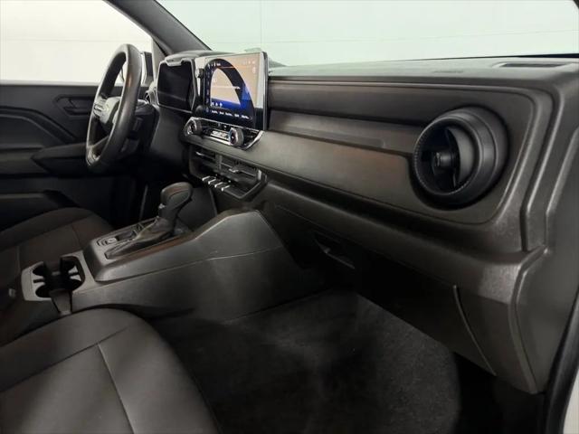 2023 Chevrolet Colorado 2WD Crew Cab Short Box WT