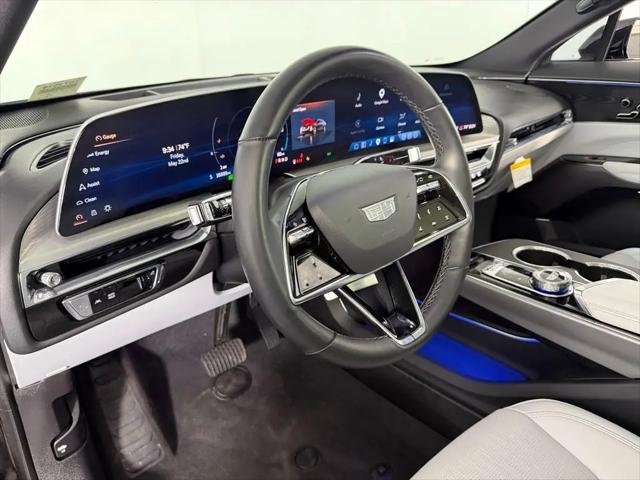 2024 Cadillac iQ Sport w/1SF