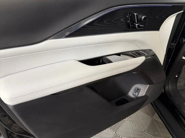 2024 Cadillac iQ Sport w/1SF