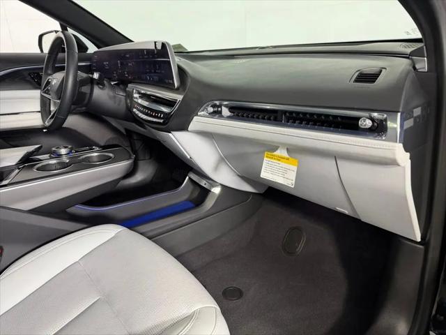 2024 Cadillac iQ Sport w/1SF
