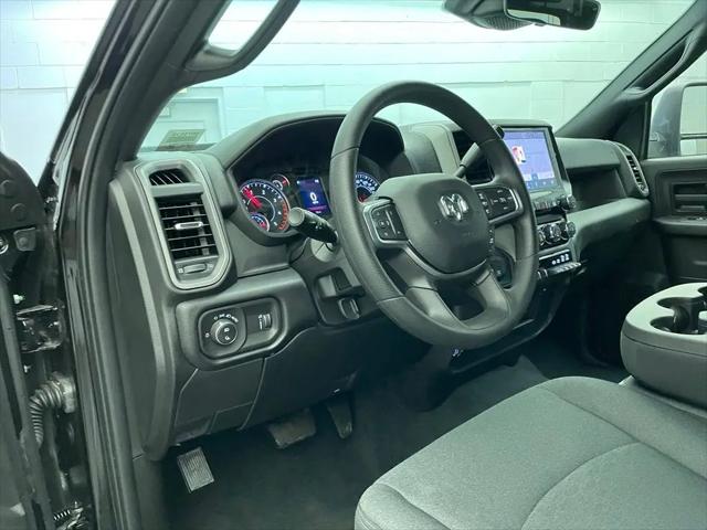 2026 Ram 2500 Black Express Crew Cab 4x4 64 Box