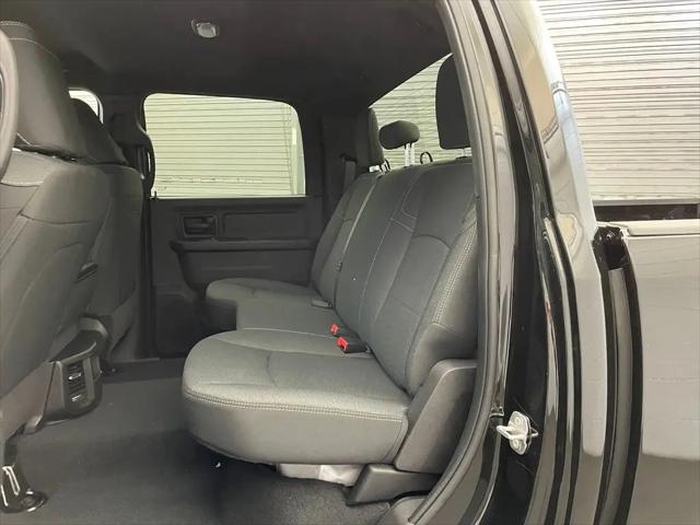 2026 Ram 2500 Black Express Crew Cab 4x4 64 Box