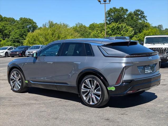 2023 Cadillac iQ RWD Luxury