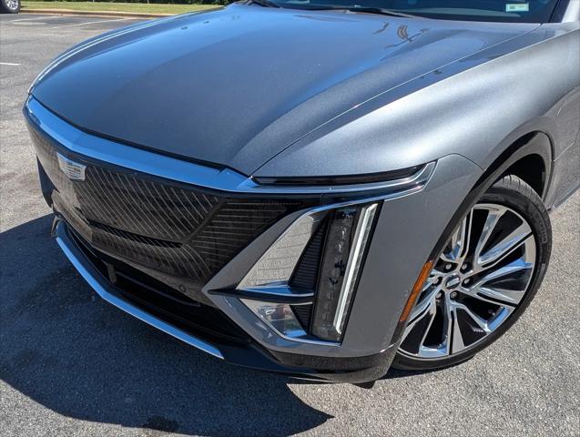 2023 Cadillac iQ RWD Luxury