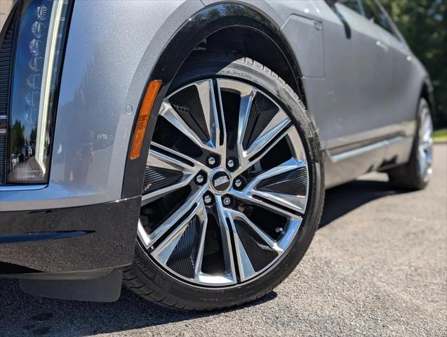 2023 Cadillac iQ RWD Luxury