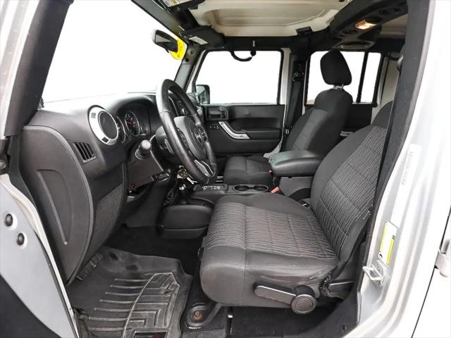 2012 Jeep Wrangler Unlimited Sahara
