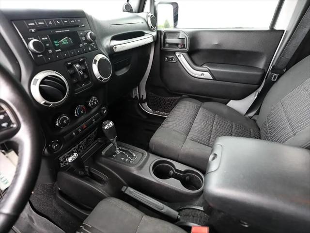 2012 Jeep Wrangler Unlimited Sahara