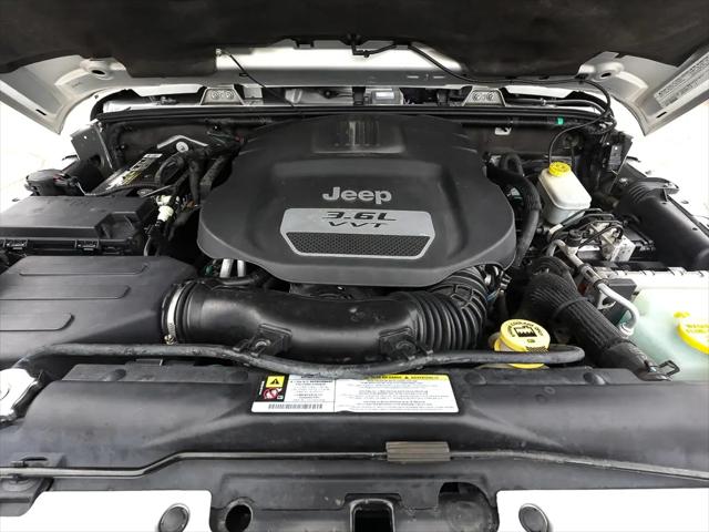 2012 Jeep Wrangler Unlimited Sahara