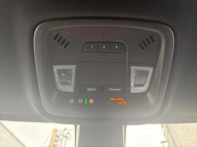 2023 Chevrolet Traverse FWD LT Cloth